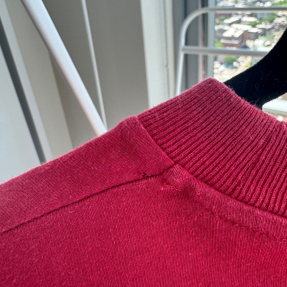 SOLD Maison Kitsune Tee Shirt - Picture 5 of 5